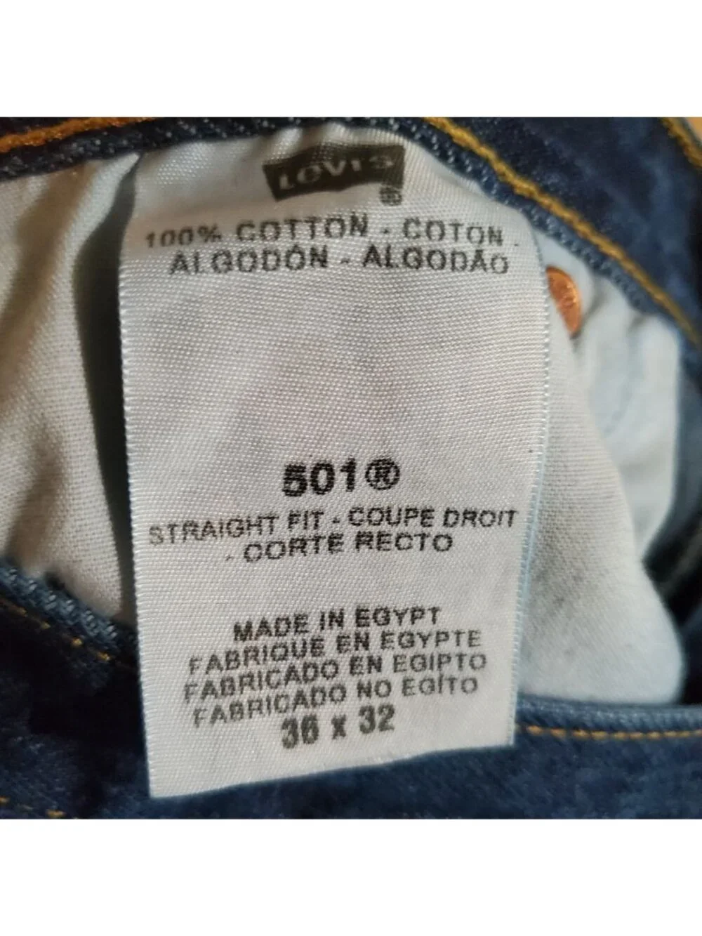 Levis durable classic